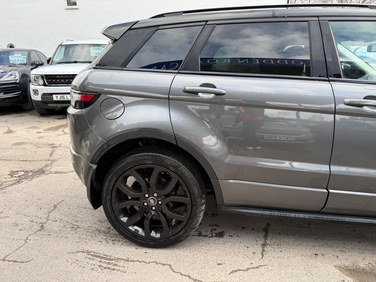 Used Land Rover Range Rover Evoque 2015 for sale - 77573857: Photo 14