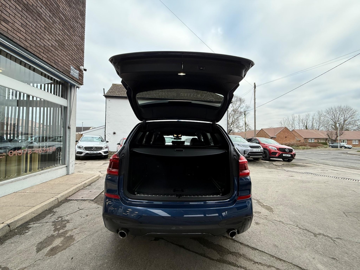 Vehicle 28