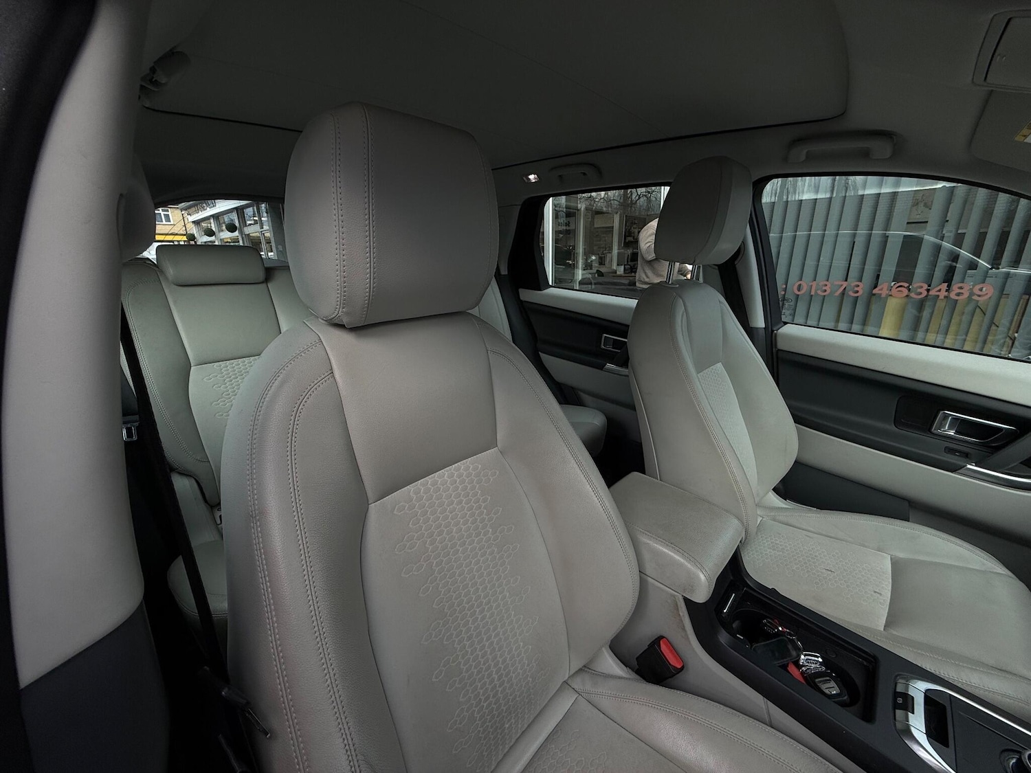 Used Land Rover Discovery Sport 2016 for sale - 76926480: Photo 10