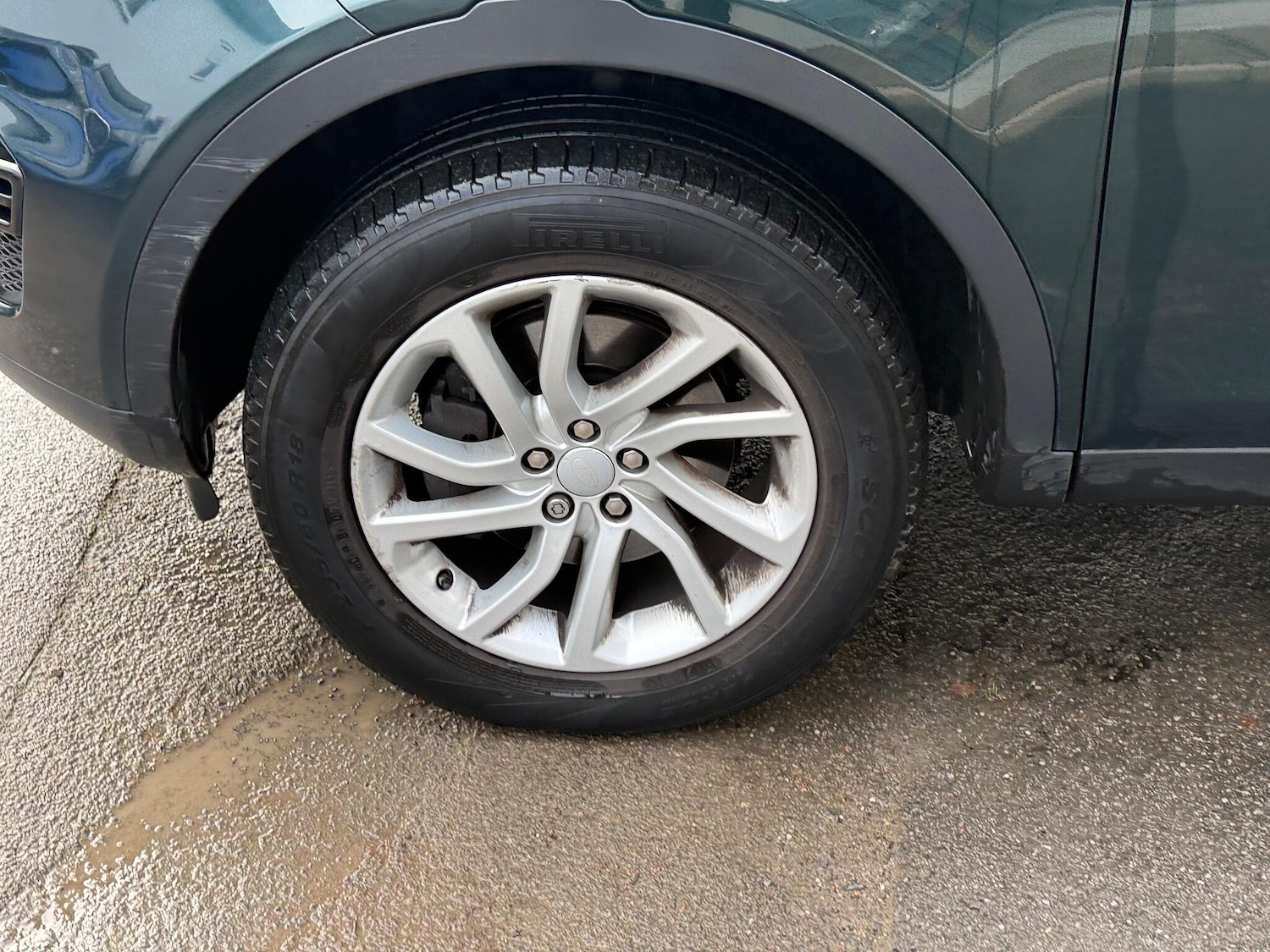 Used Land Rover Discovery Sport 2016 for sale - 76926480: Photo 20