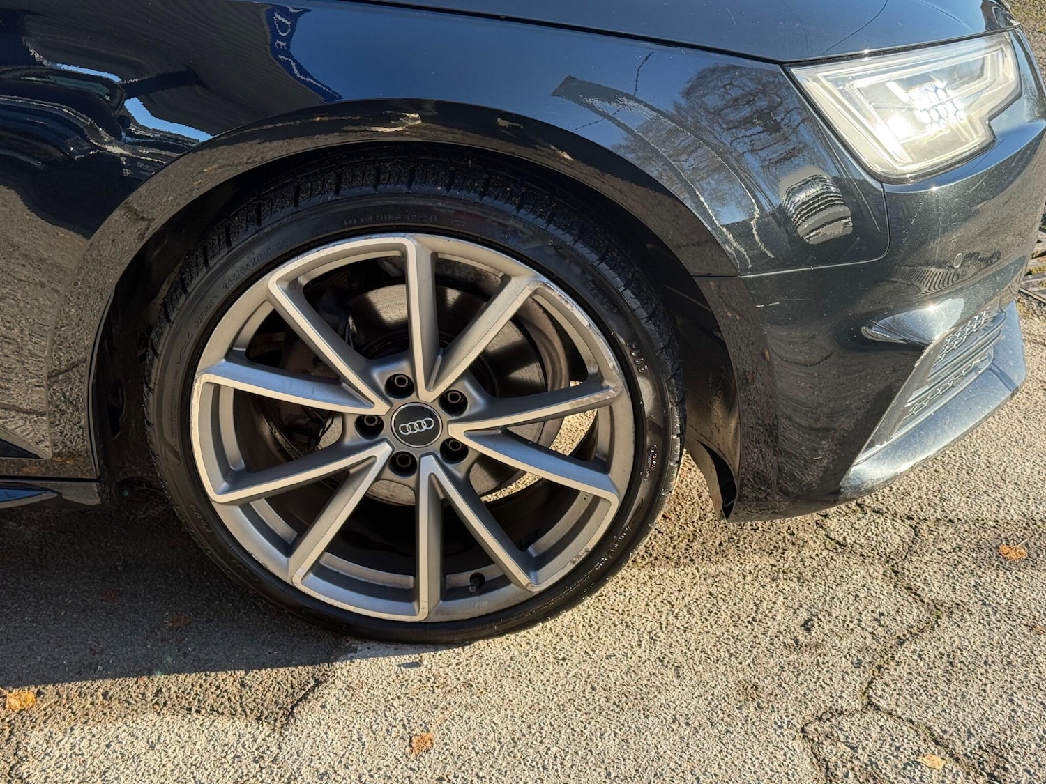 Used Audi A4 2017 for sale - 76801356: Photo 3