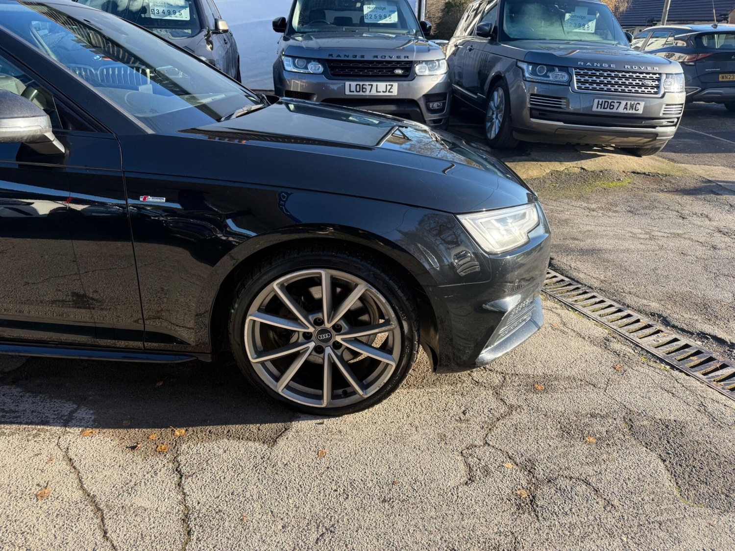 Used Audi A4 2017 for sale - 76801356: Photo 4