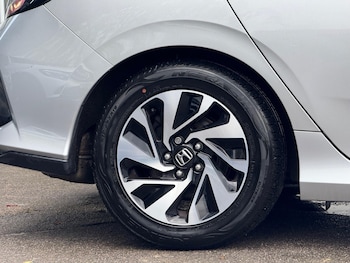 Used Honda Civic 2018 for sale - 76781511: Photo