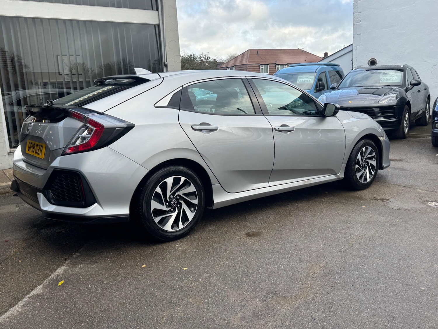 Used Honda Civic 2018 for sale - 76781511: Photo 7