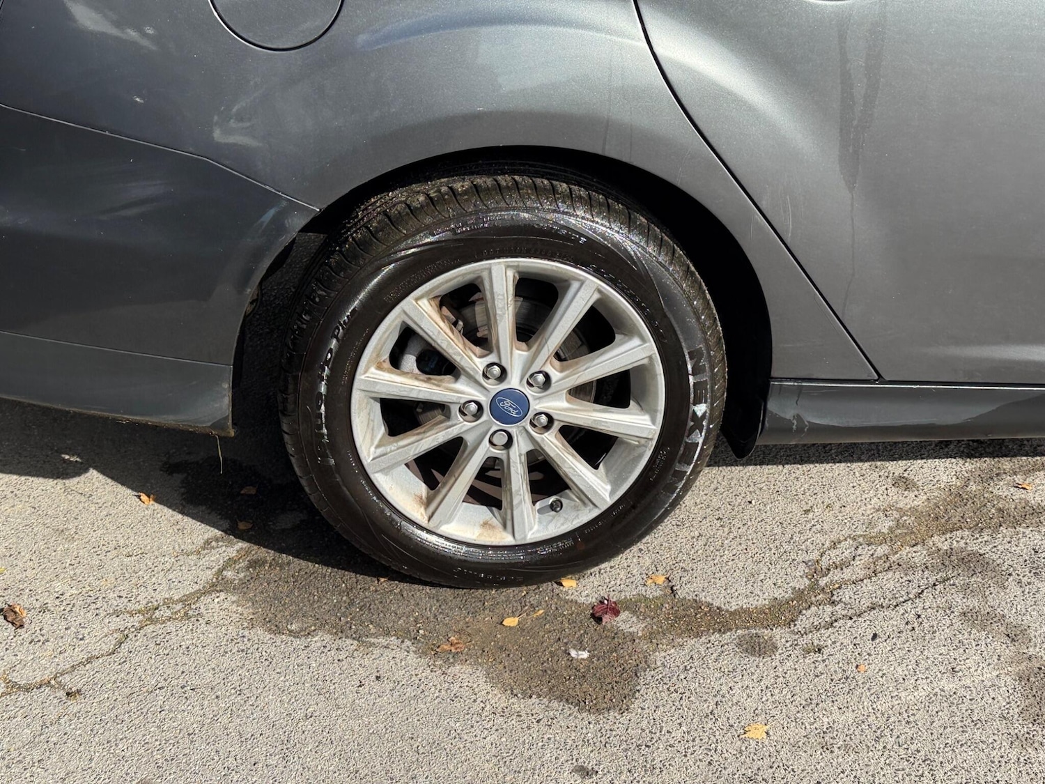 Used Ford Focus 2017 for sale - 76348850: Photo 4