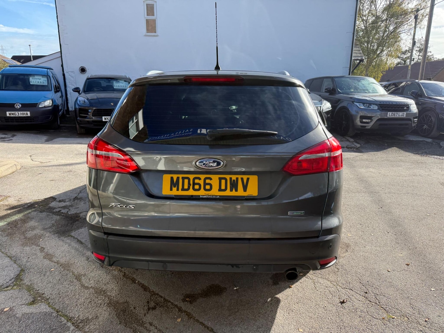 Used Ford Focus 2017 for sale - 76348850: Photo 8