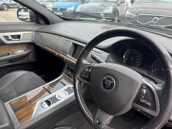 Used Jaguar XF 2014 for sale - 76307109: Photo 15