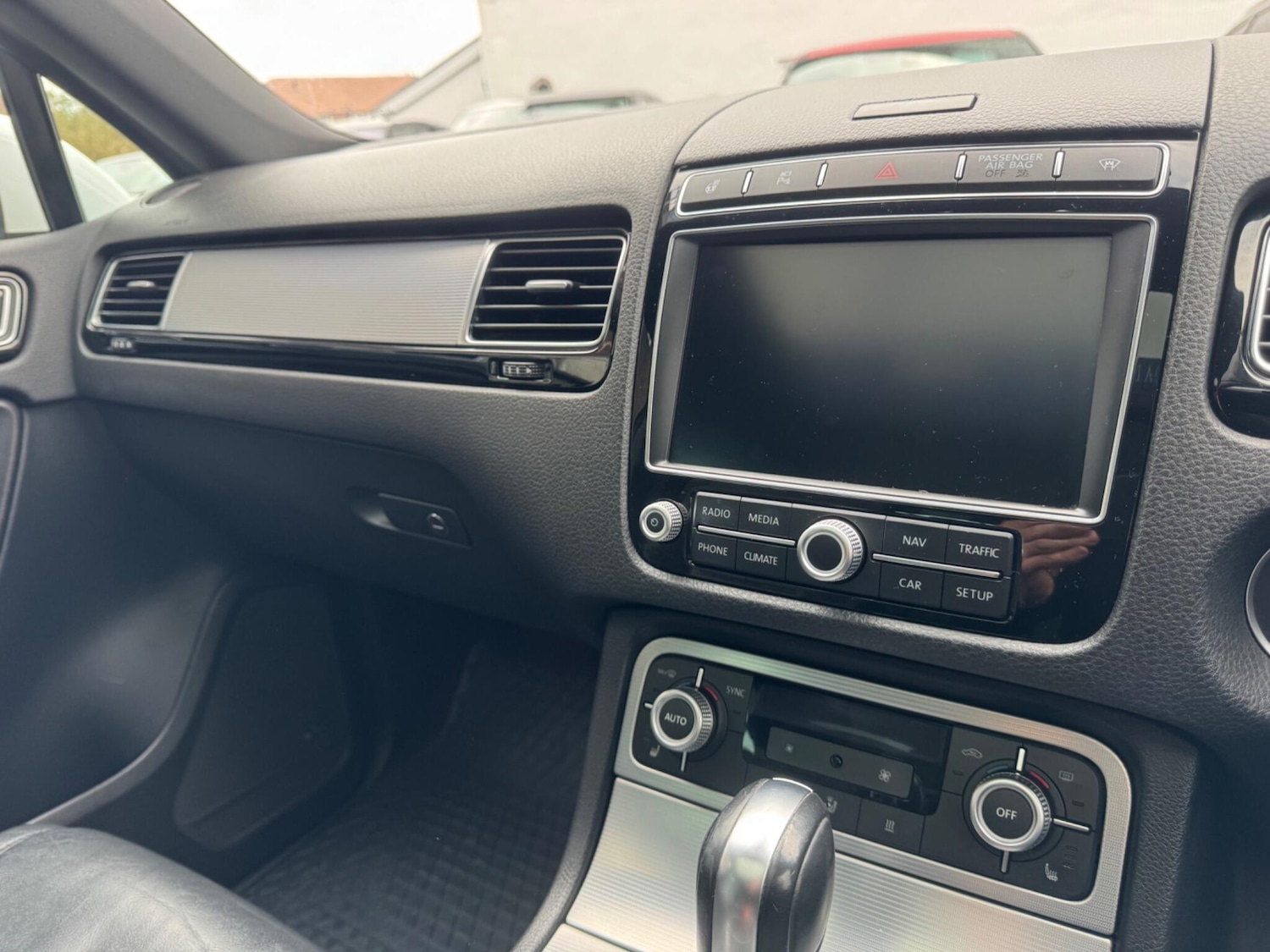 Used Volkswagen Touareg 2015 for sale - 78099893: Photo 13