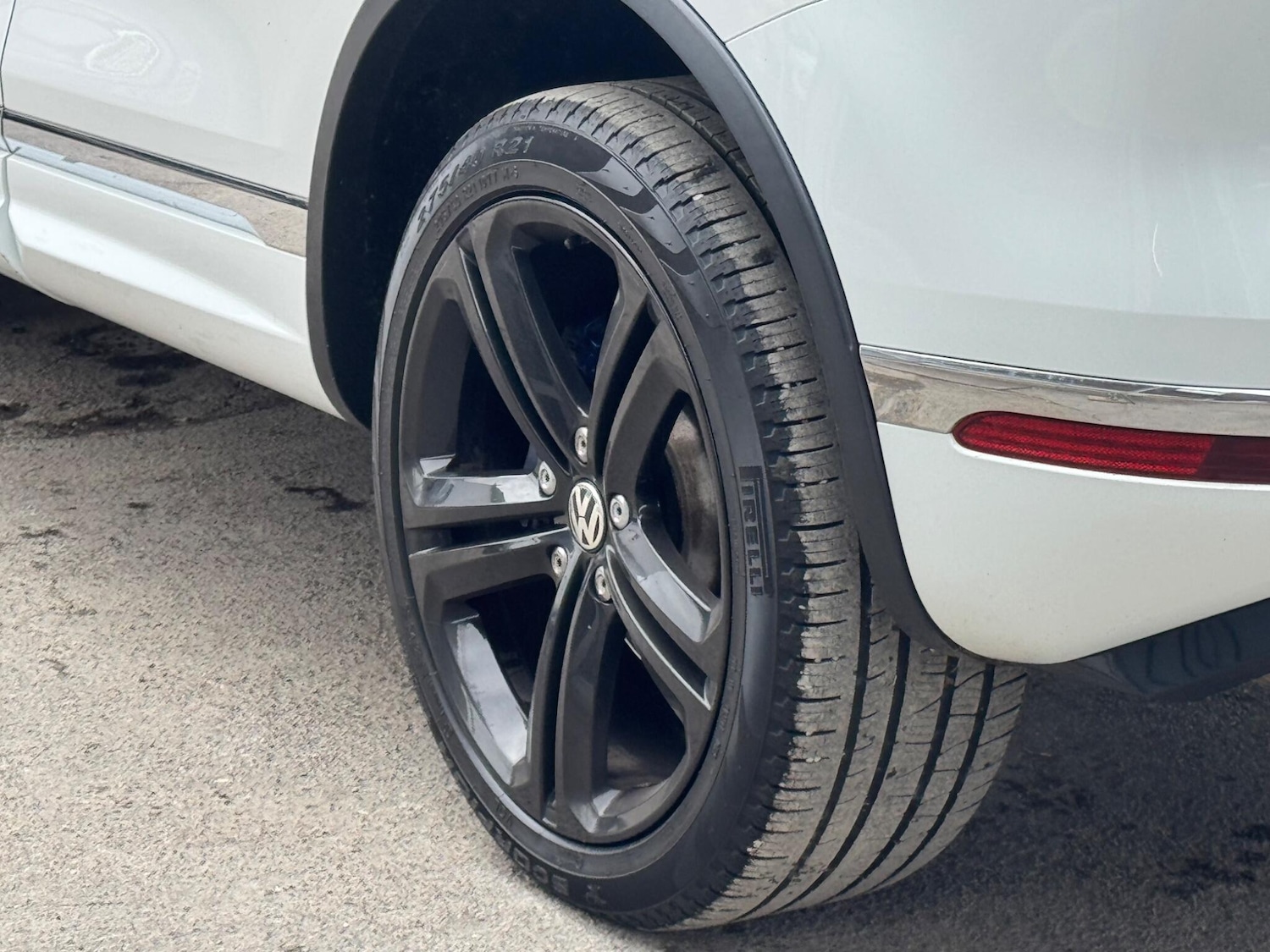 Used Volkswagen Touareg 2015 for sale - 78099893: Photo 23