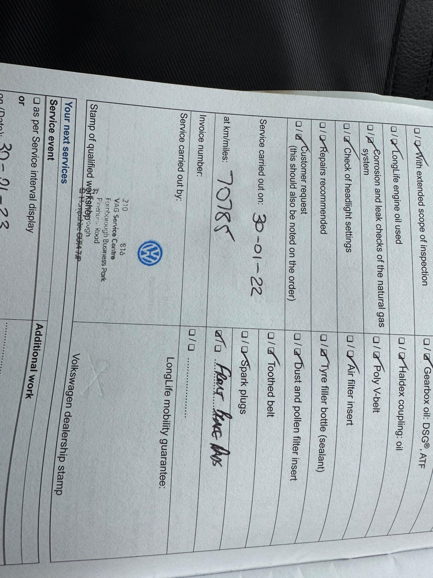 Used Volkswagen Touareg 2015 for sale - 78099893: Photo 32