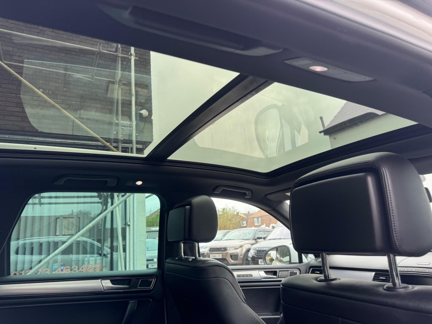 Used Volkswagen Touareg 2015 for sale - 78099893: Photo 37