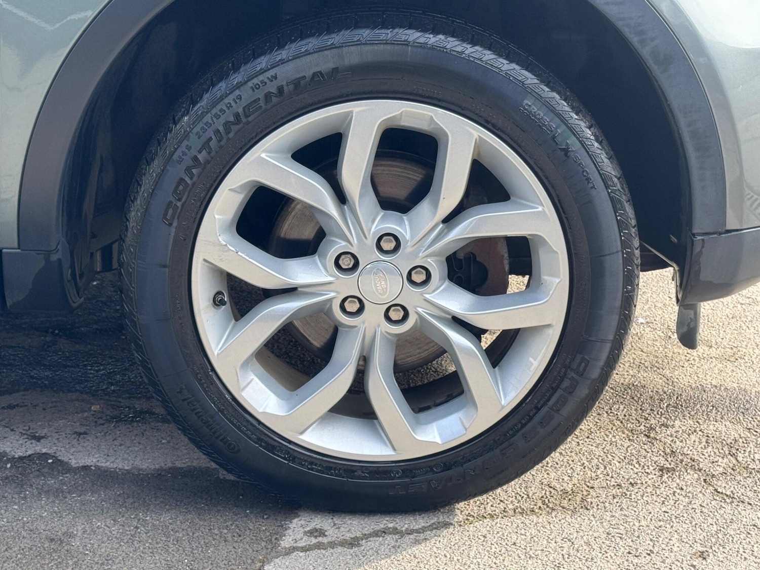 Used Land Rover Discovery Sport 2018 for sale - 77387698: Photo 4