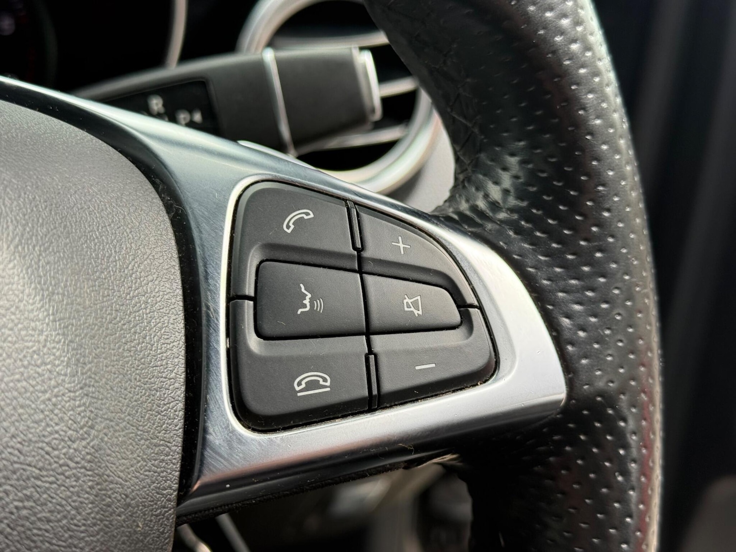 Used Mercedes-Benz GLC 2017 for sale - 76227794: Photo 28