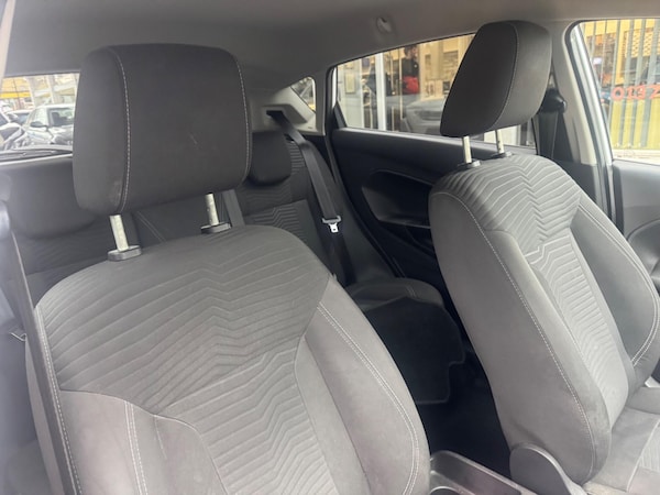 Used Ford Fiesta 2014 for sale - 76306361: Photo 15