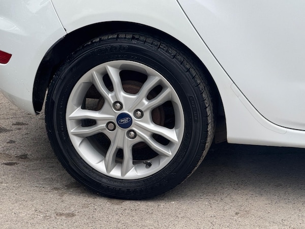 Used Ford Fiesta 2014 for sale - 76306361: Photo 4