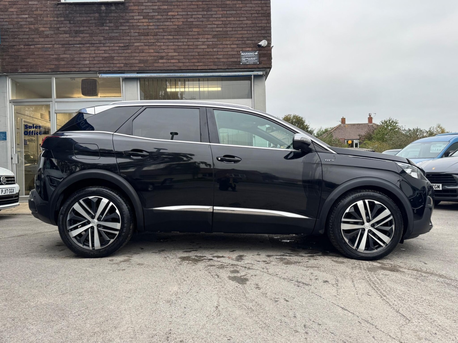 Used Peugeot 3008 2018 for sale - 76472996: Photo 2