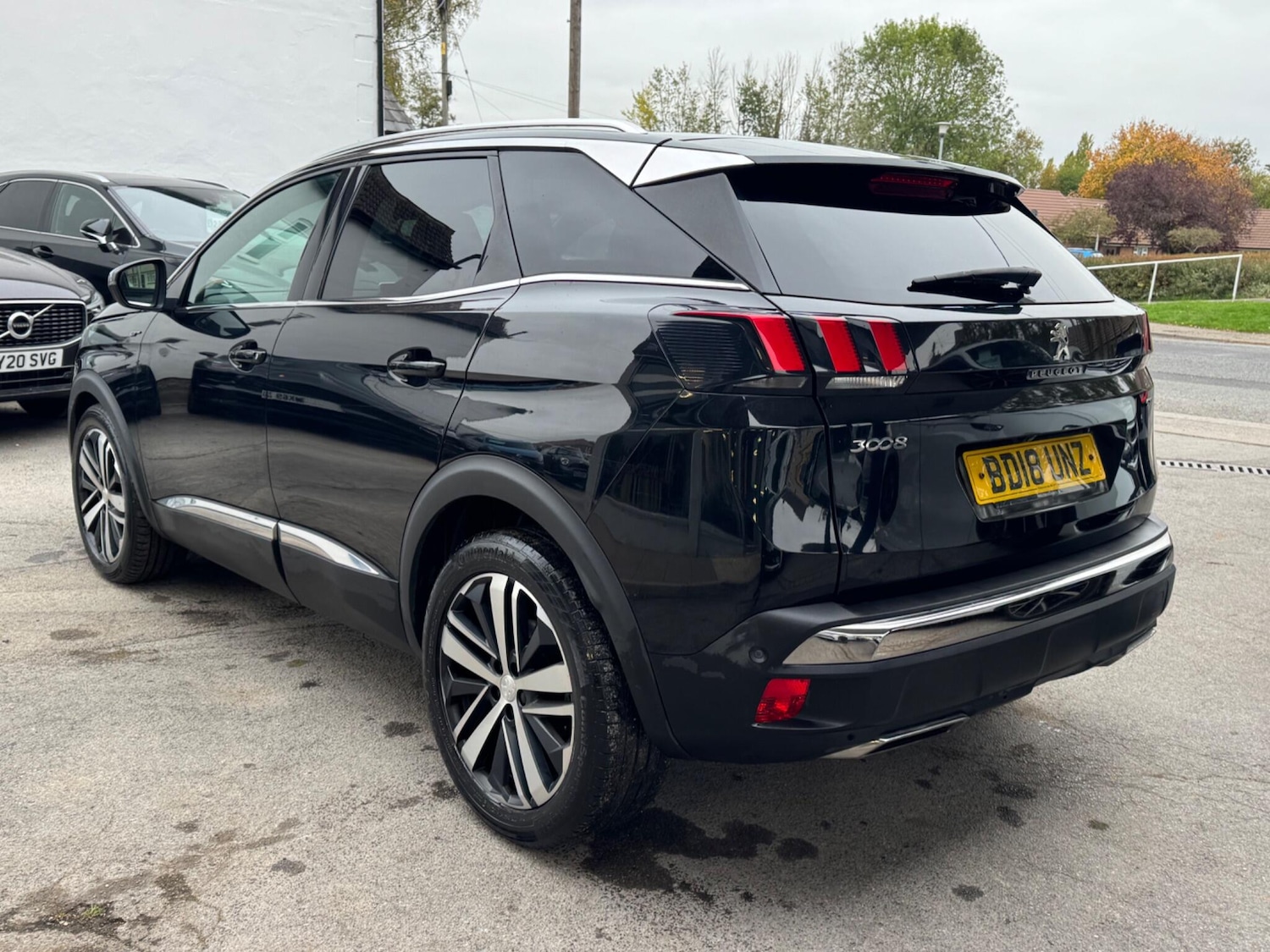 Used Peugeot 3008 2018 for sale - 76472996: Photo 5
