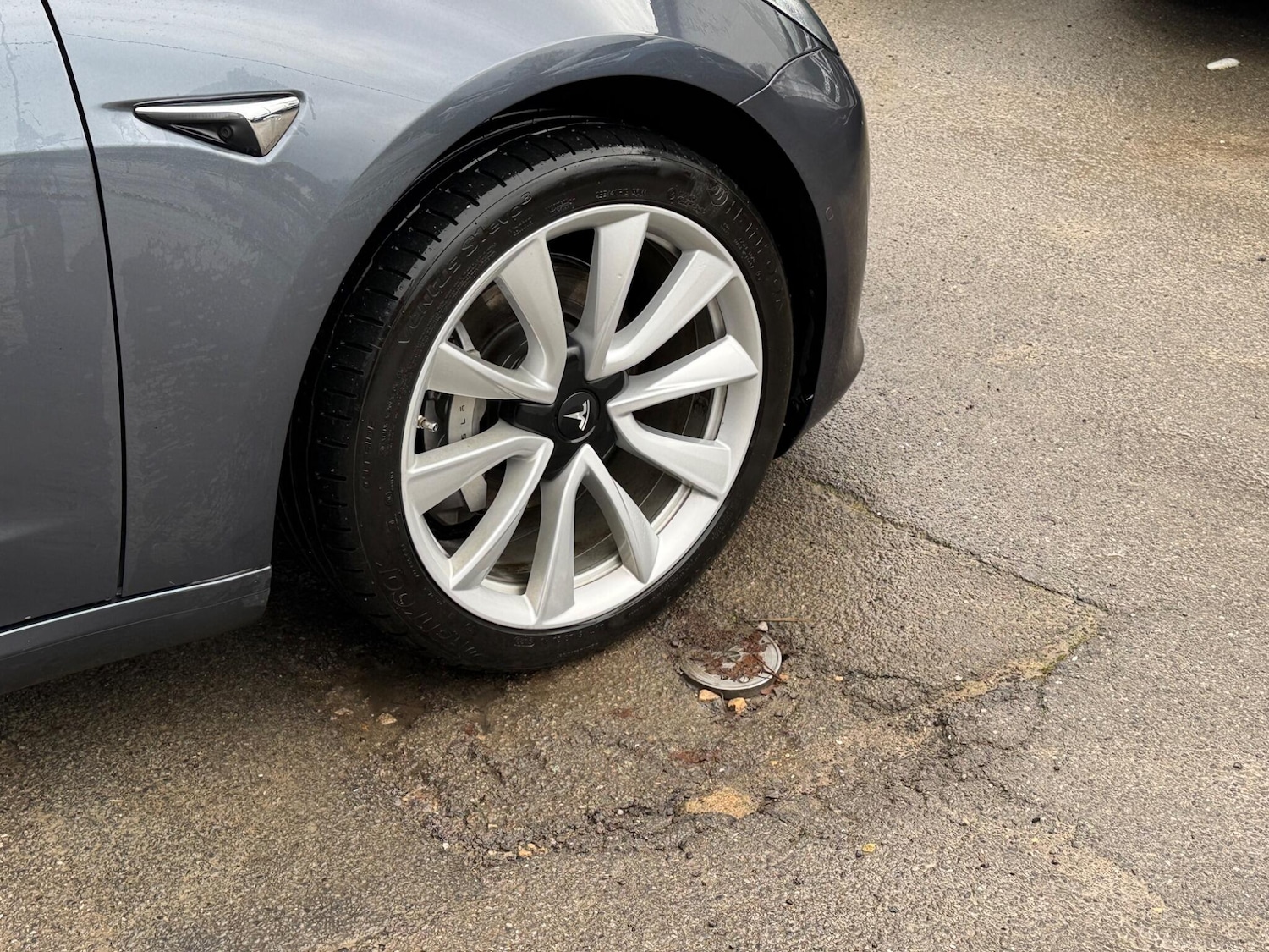 Used Tesla Model 3 for sale - 77495883: Photo 3