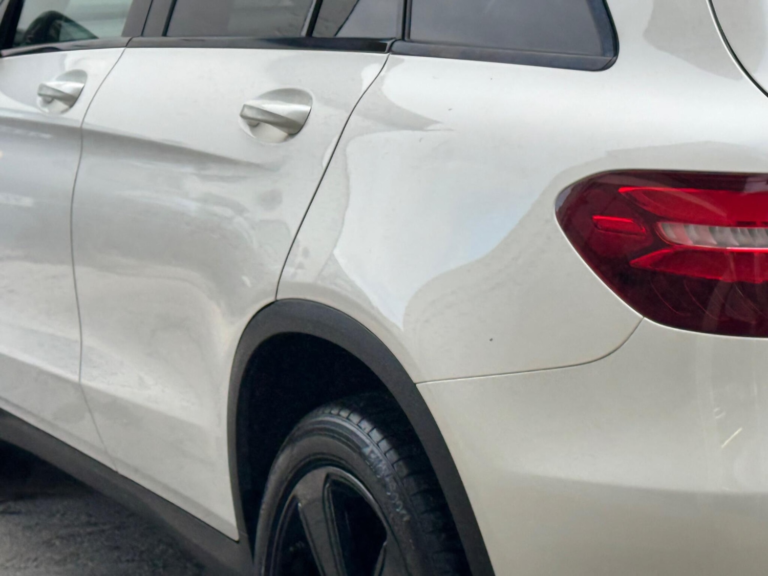 Used Mercedes-Benz GLC 2019 for sale - 77550074: Photo 8