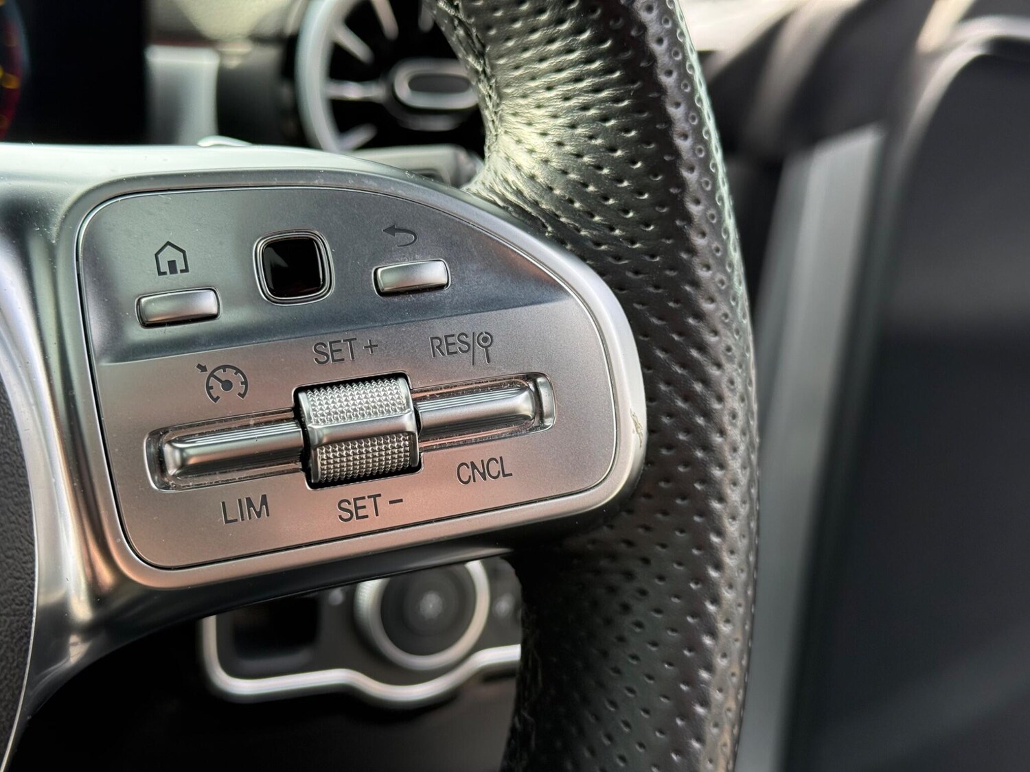 Used Mercedes-Benz CLA for sale - 77705669: Photo 13