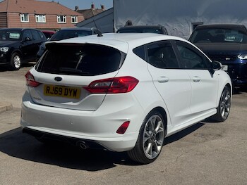 Used Ford Fiesta 2019 for sale - 78404904: Photo