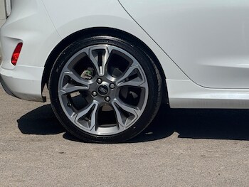 Used Ford Fiesta 2019 for sale - 78404904: Photo