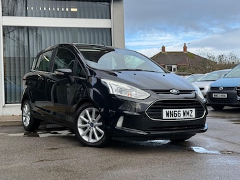 (66) - 1.0T EcoBoost Titanium Euro 5 (s/s) 5dr