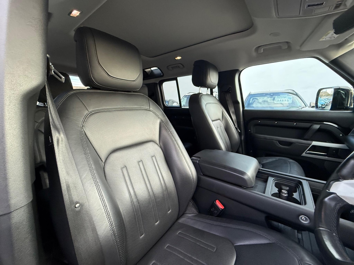 Used Land Rover Defender 110 2020 for sale - 76597108: Photo 11