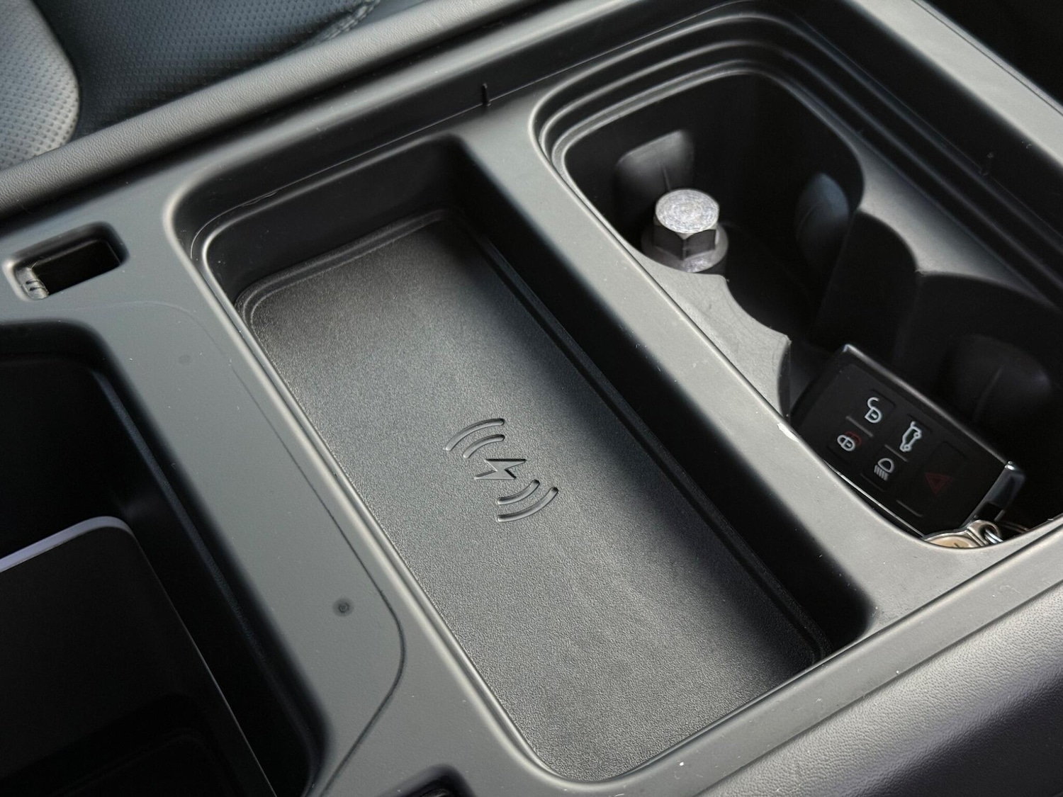 Used Land Rover Defender 110 2020 for sale - 76597108: Photo 20