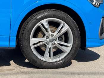 Used Audi Q3 2019 for sale - 74310419: Photo
