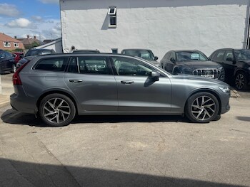 Used Volvo V60 2020 for sale - 78947284: Photo