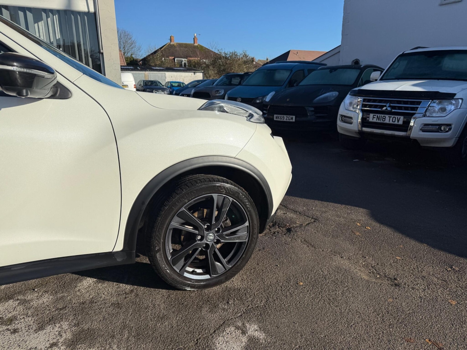 Used Nissan Juke 2014 for sale - 76801269: Photo 2