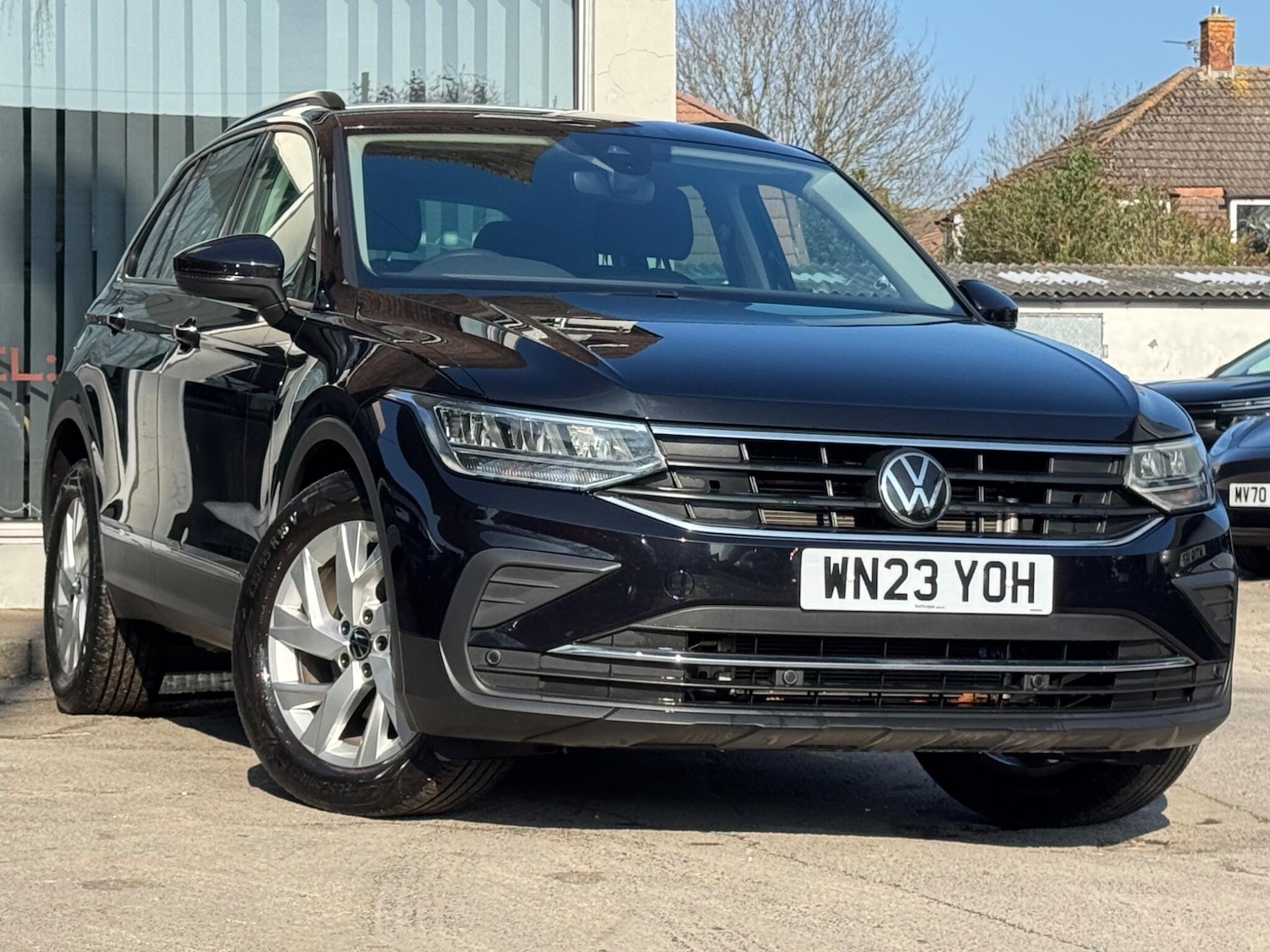Used Volkswagen Tiguan for sale - 77752925: Photo 1
