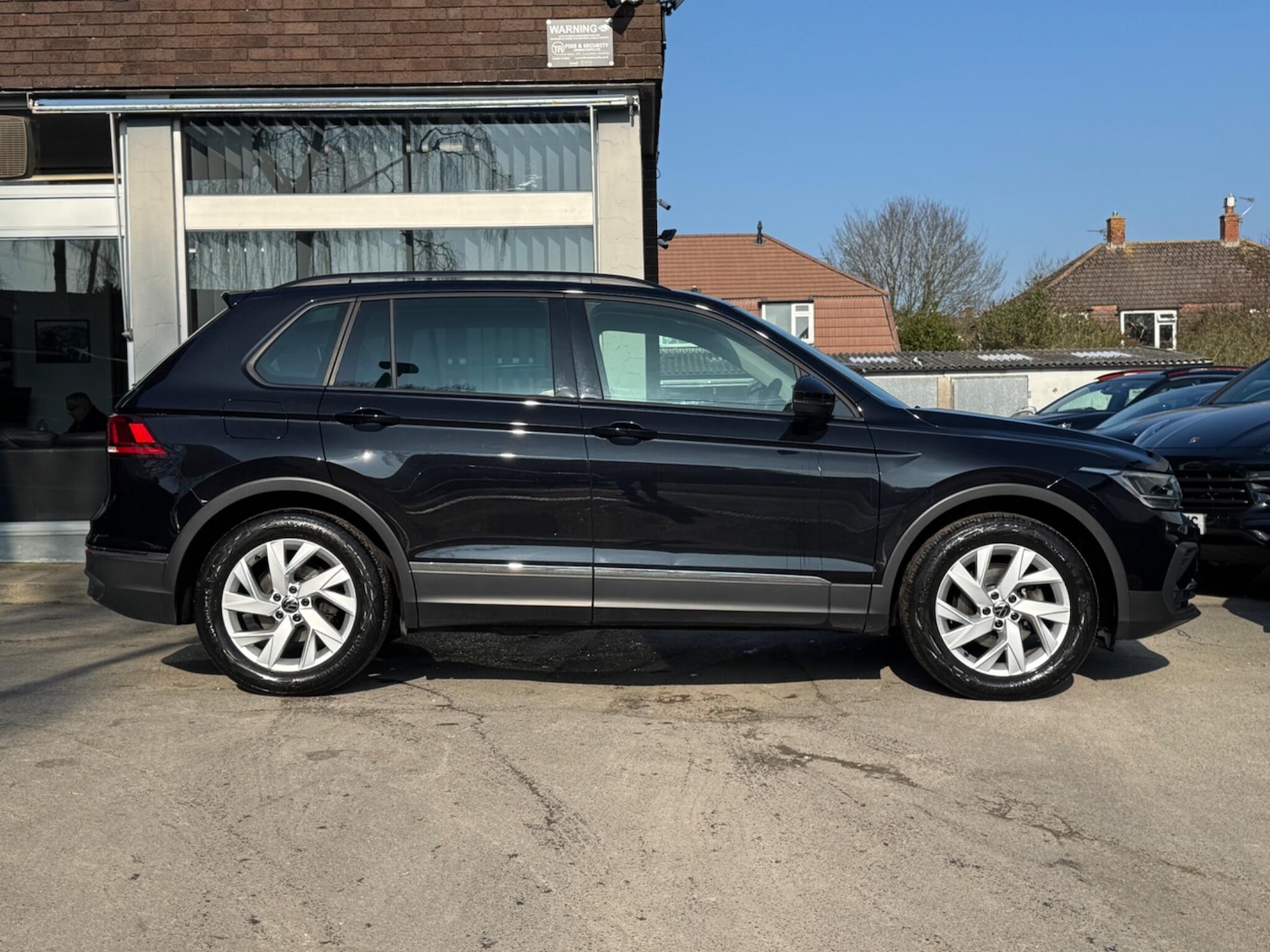 Used Volkswagen Tiguan for sale - 77752925: Photo 5