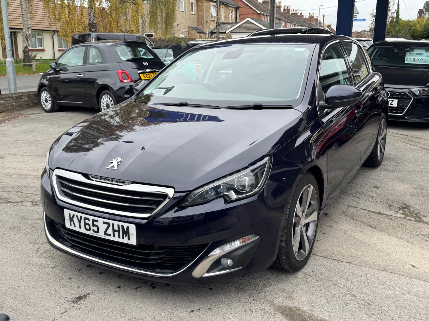 Used Peugeot 308 2015 for sale - 76511984: Photo 11