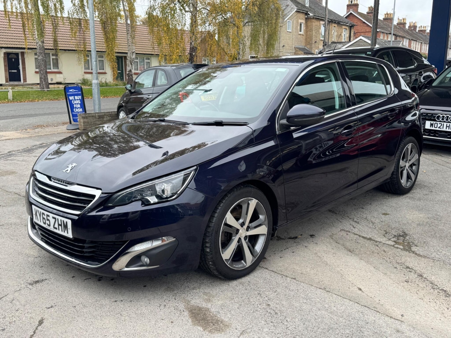Used Peugeot 308 2015 for sale - 76511984: Photo 12