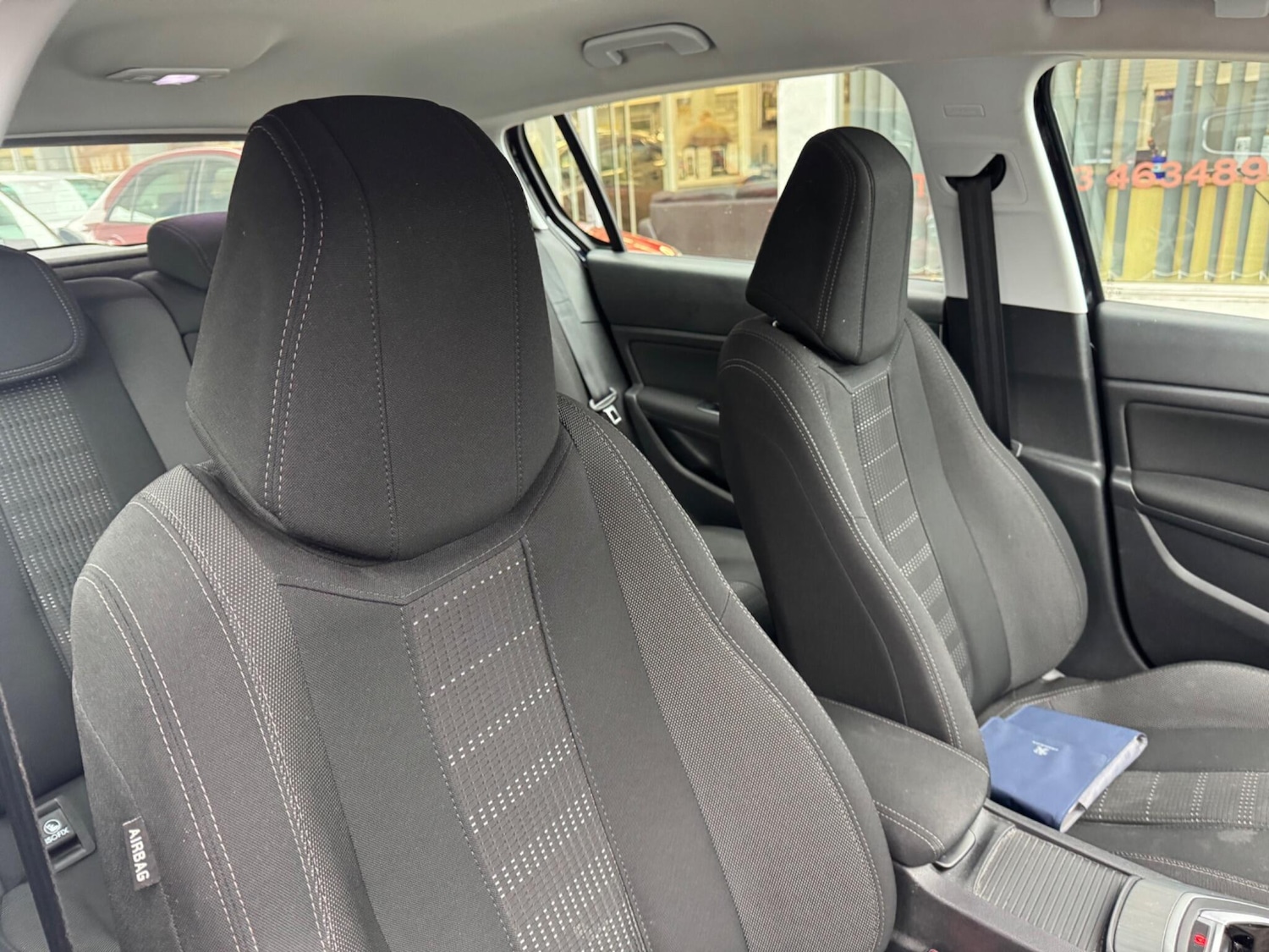 Used Peugeot 308 2015 for sale - 76511984: Photo 16