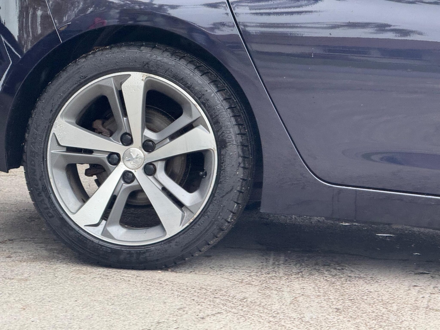 Used Peugeot 308 2015 for sale - 76511984: Photo 4