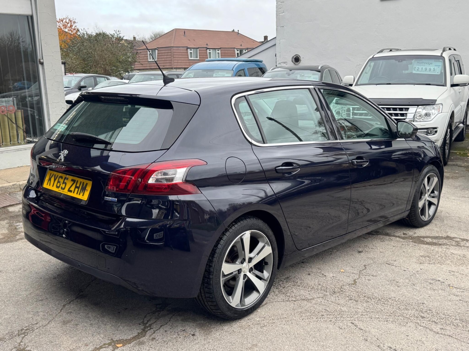 Used Peugeot 308 2015 for sale - 76511984: Photo 6