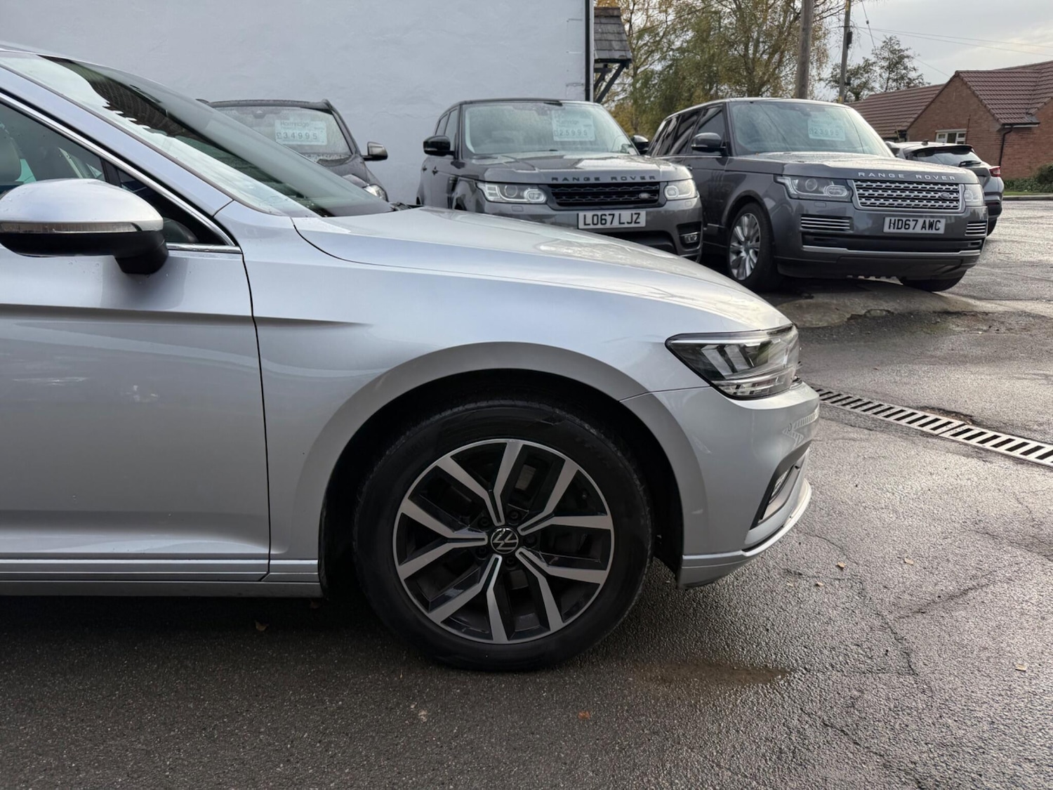 Used Volkswagen Passat 2020 for sale - 76990134: Photo 2