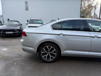 Used Volkswagen Passat 2020 for sale - 76990134: Photo