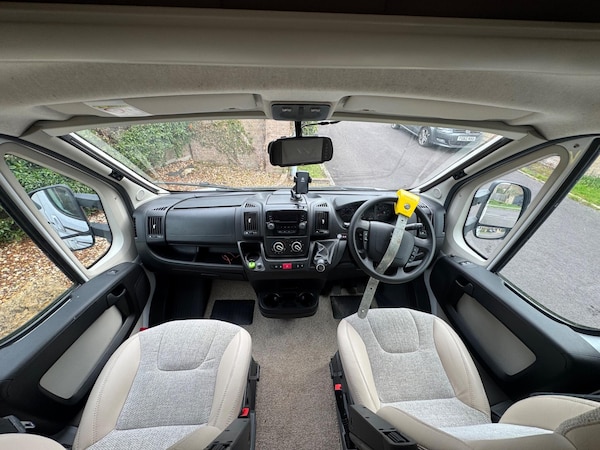 Used Peugeot Boxer 2017 for sale - 76306677: Photo 9