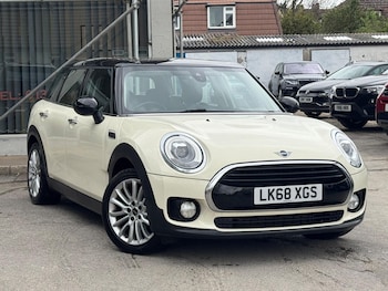 Used MINI Clubman 2018 for sale - 78261201: Photo