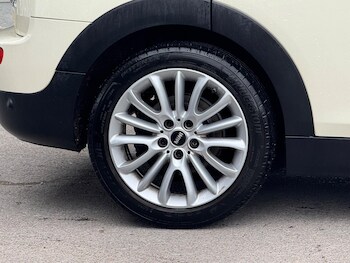 Used MINI Clubman 2018 for sale - 78261201: Photo