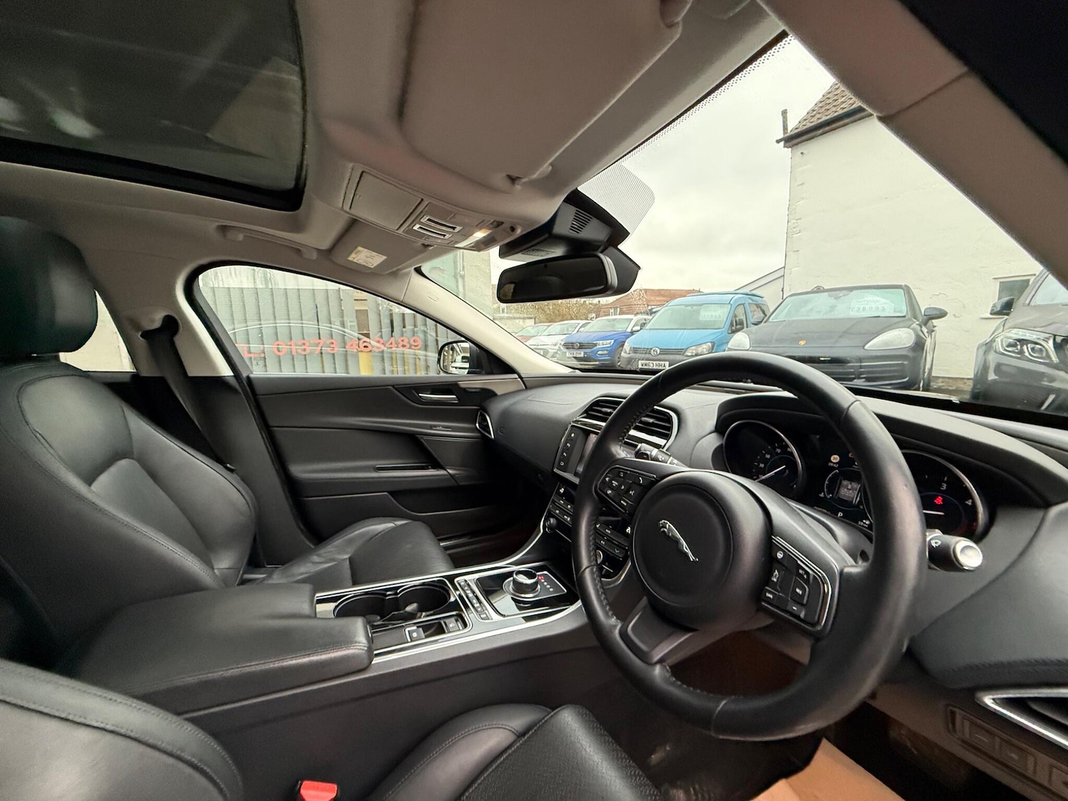 Used Jaguar XE 2017 for sale - 77396566: Photo 11