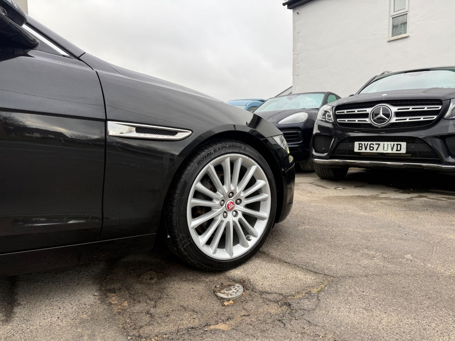 Used Jaguar XE 2017 for sale - 77396566: Photo 18