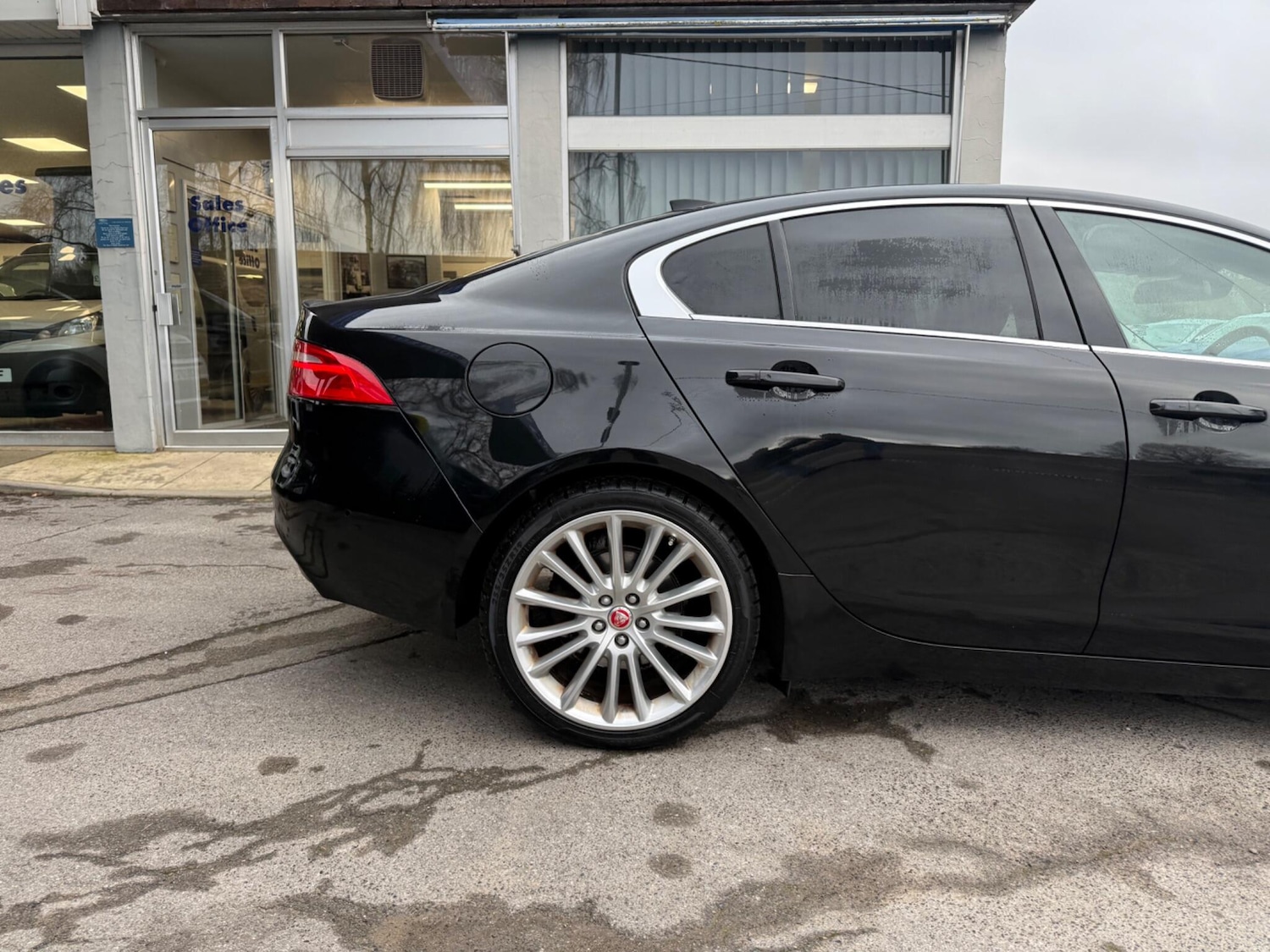 Used Jaguar XE 2017 for sale - 77396566: Photo 20