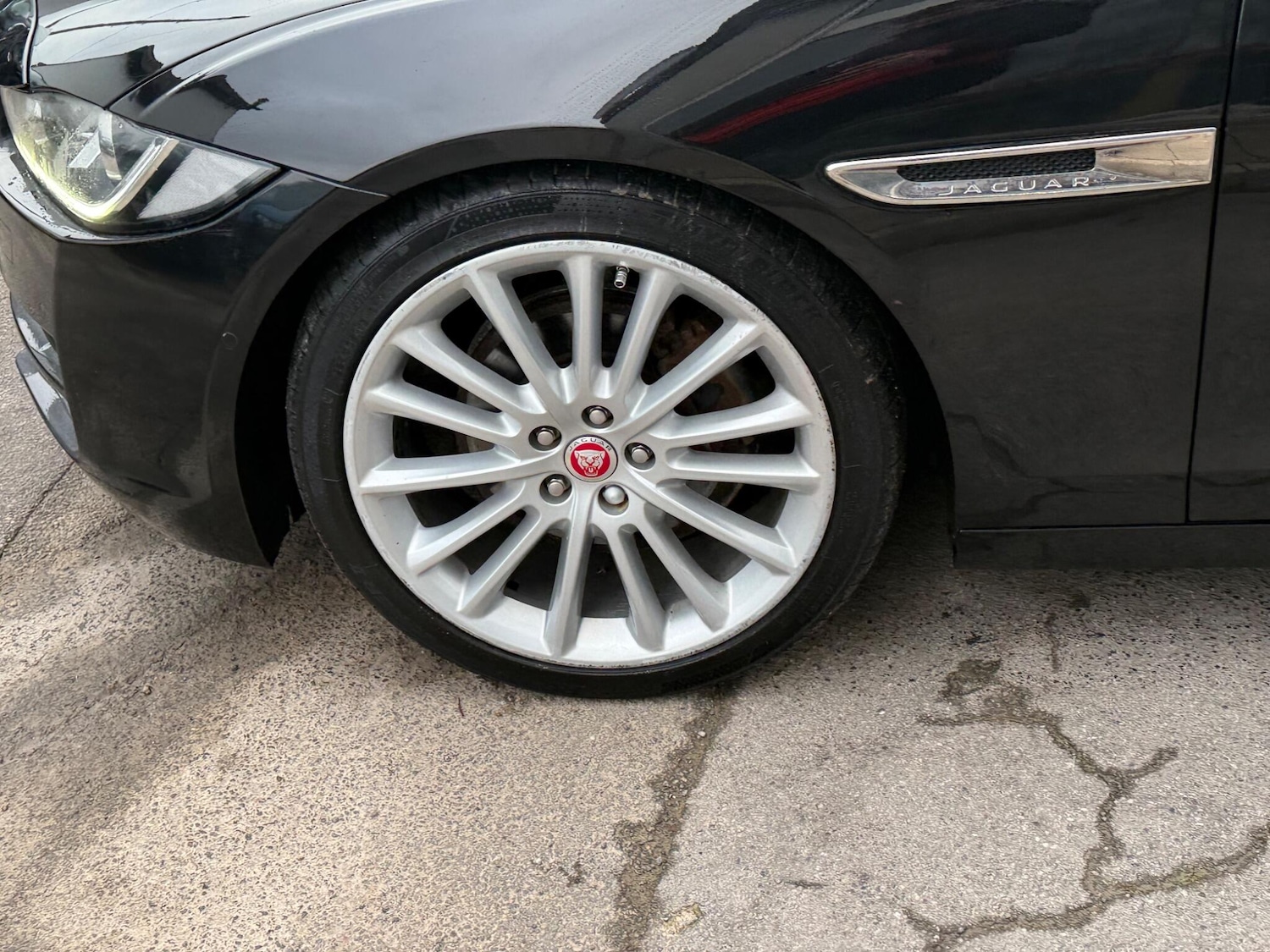 Used Jaguar XE 2017 for sale - 77396566: Photo 23