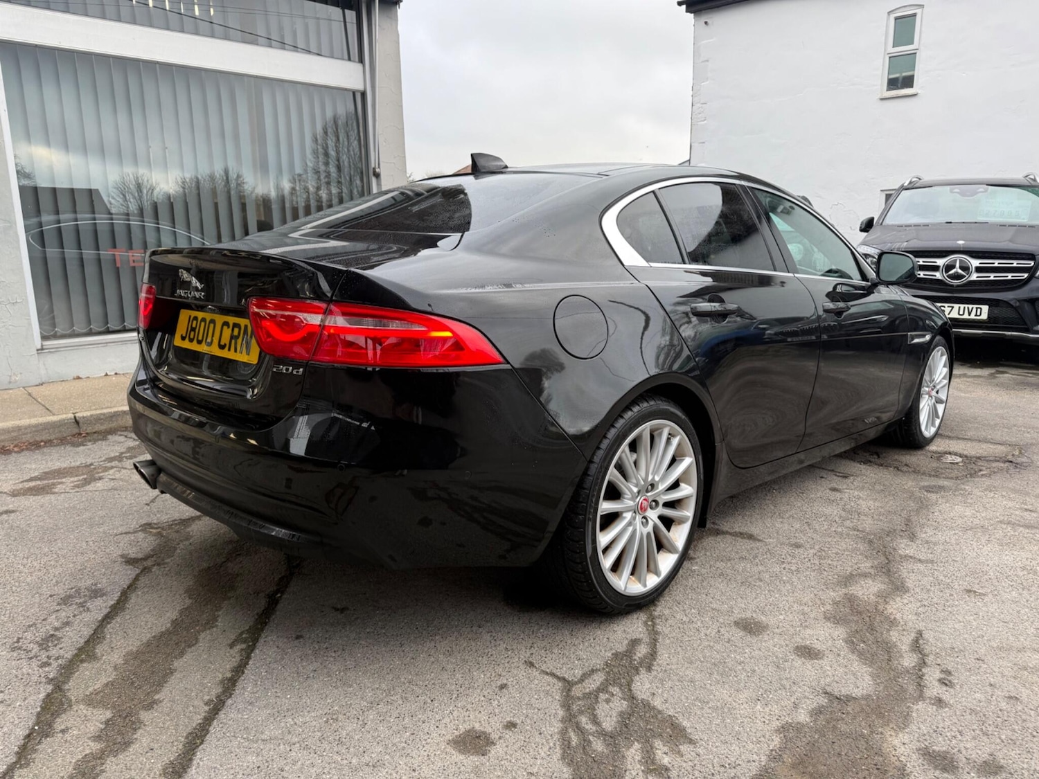 Used Jaguar XE 2017 for sale - 77396566: Photo 9