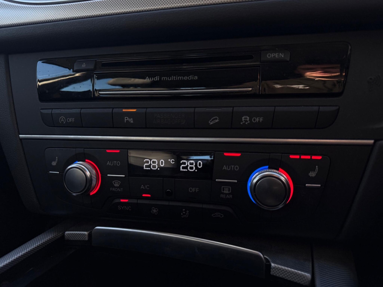 Used Audi A6 Allroad 2015 for sale - 76608176: Photo 22